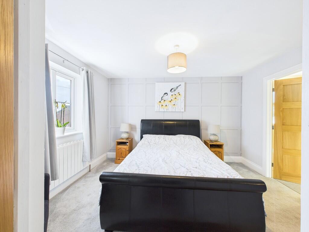 CAM04092G0-PR0042...