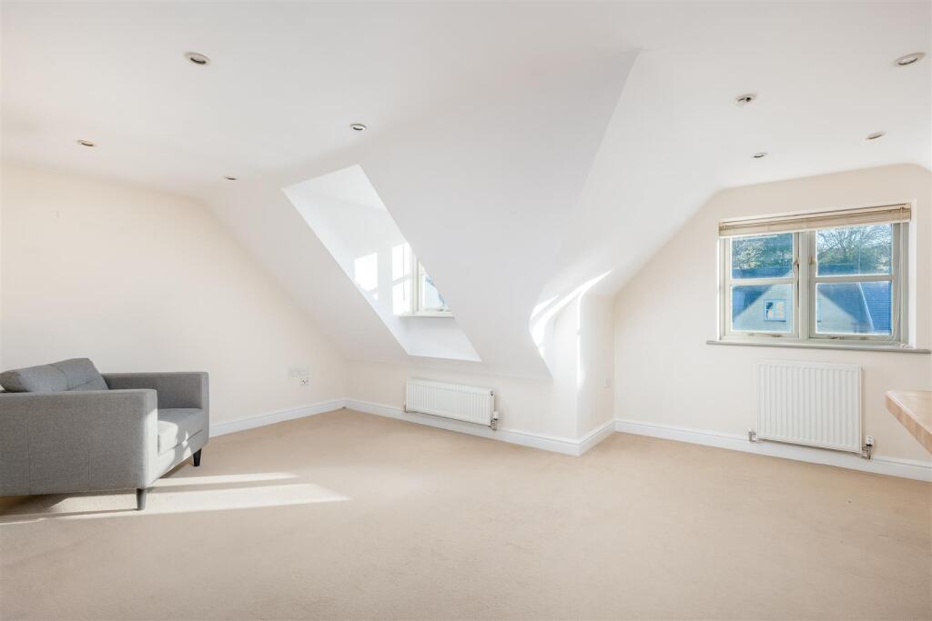 8 Pear Tree Court, 1997-3.jpg