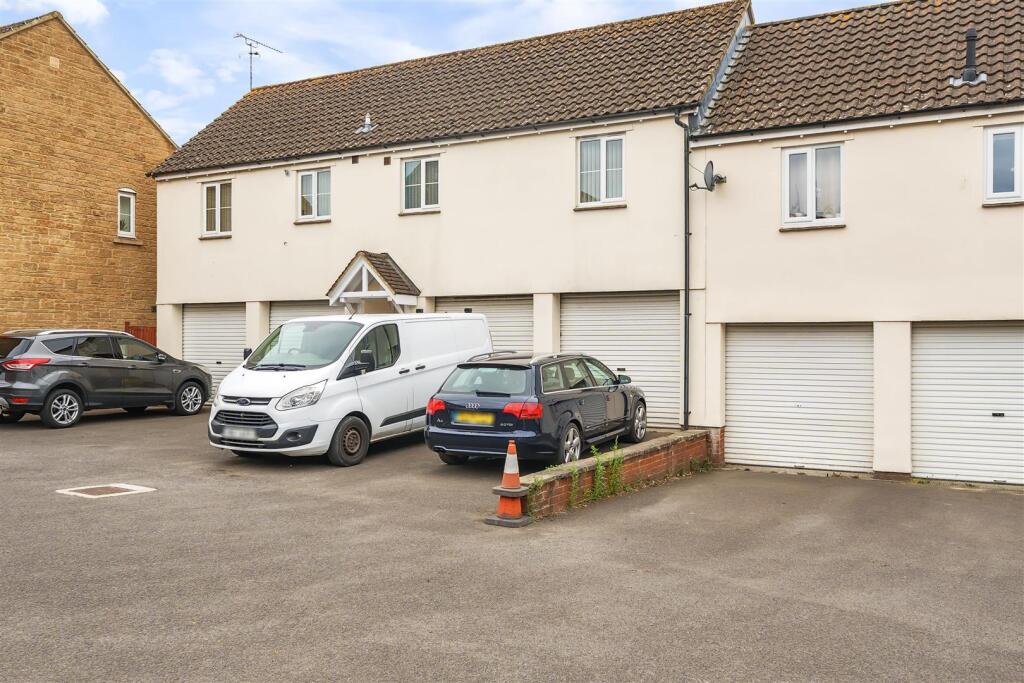 Garage under coach house