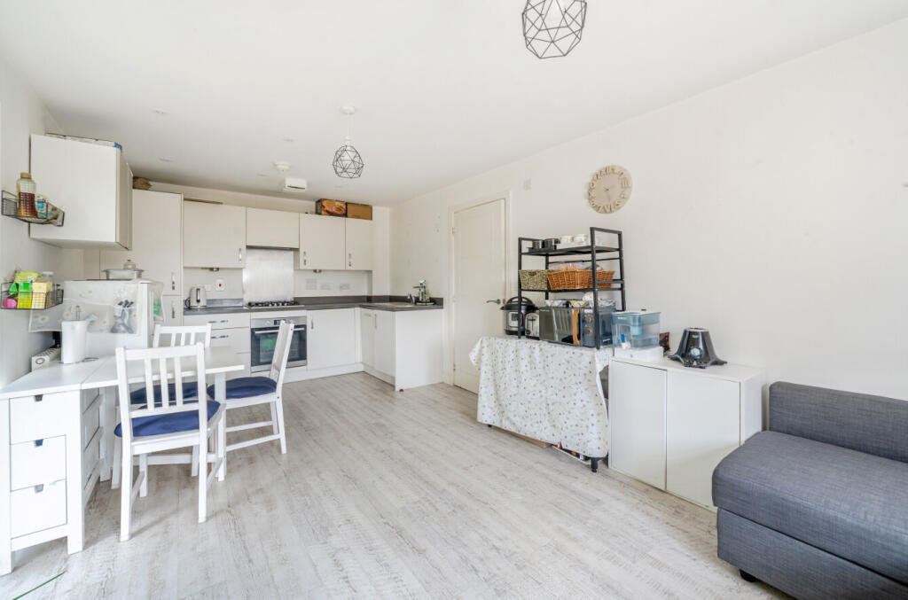 1309834-8-685035e...