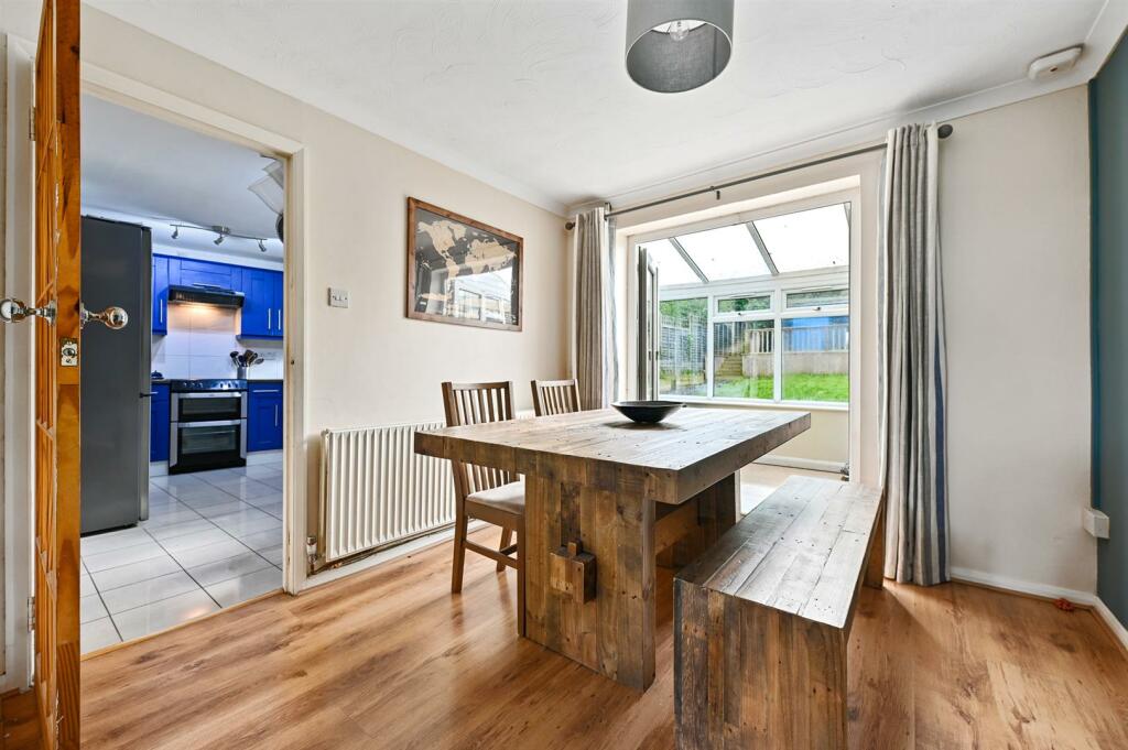 Dining Room.jpg