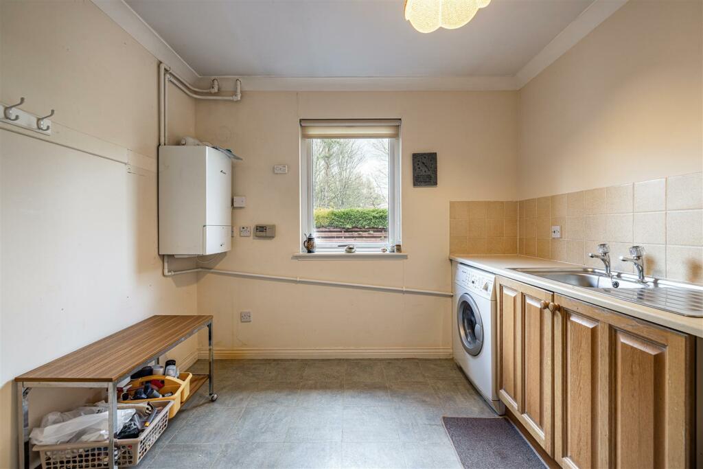 36 Melrose Road Galashiels 21.JPG
