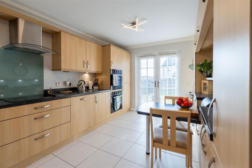 63a, Mill Street Stanley-49.jpg