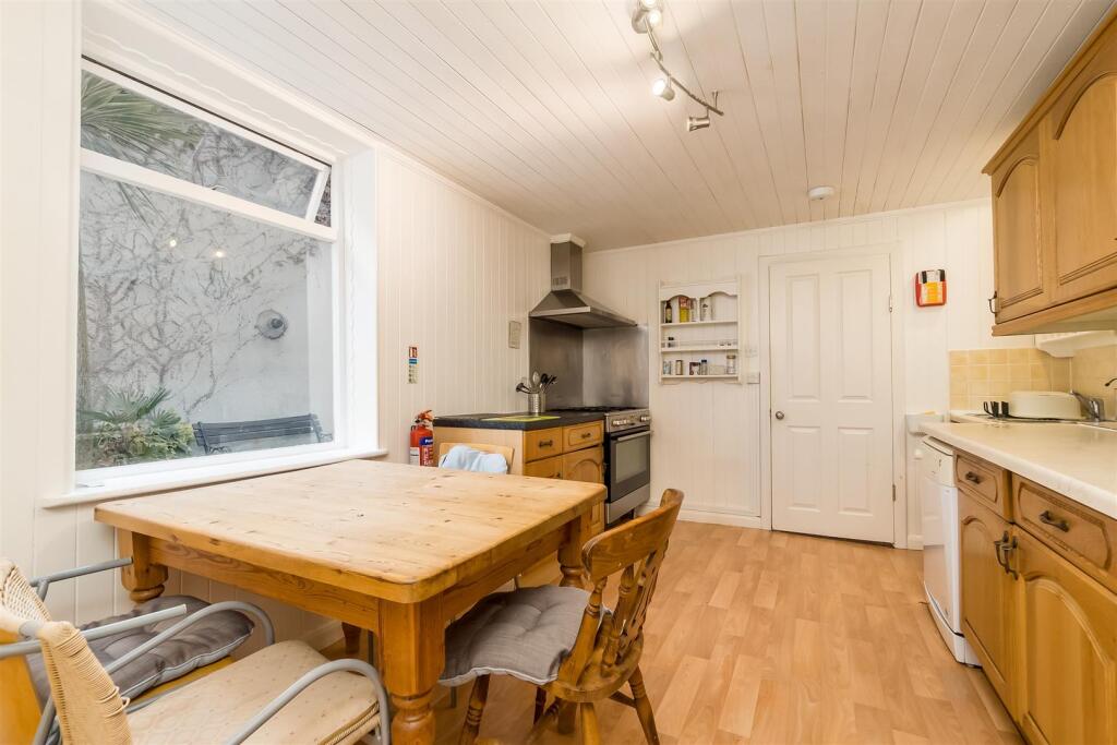 Kitchen/diner (2)