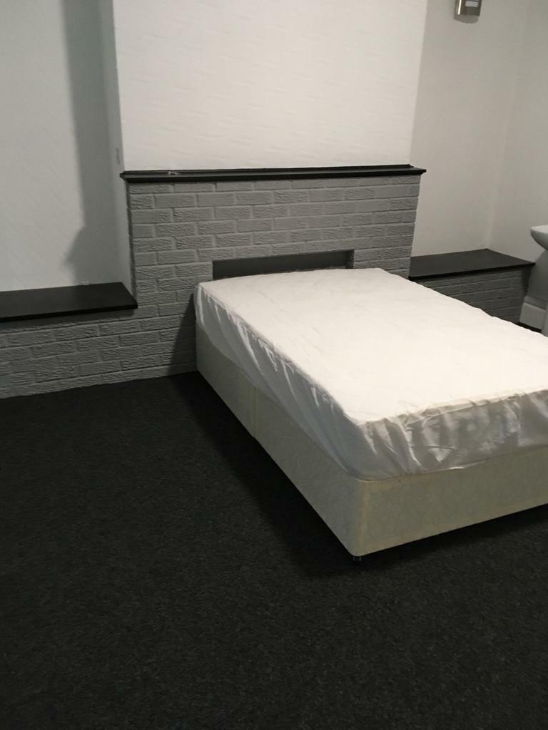 Bedroom 1.1.jpg