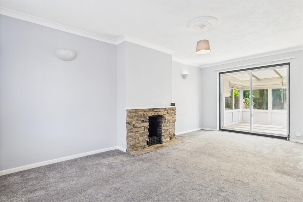 CAM01085G0-PR0577...