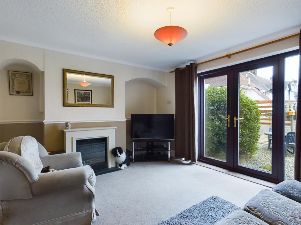 Lounge - EweMove Sales and Lettings