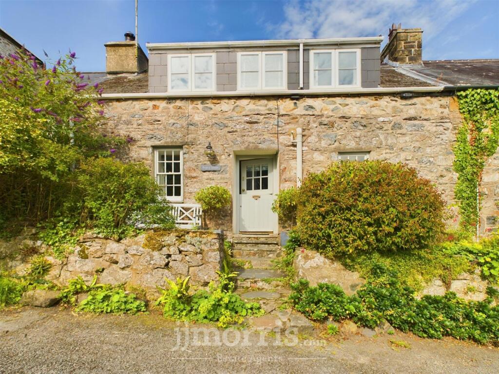 CAM02122G0-PR0143-STILL001.jpg