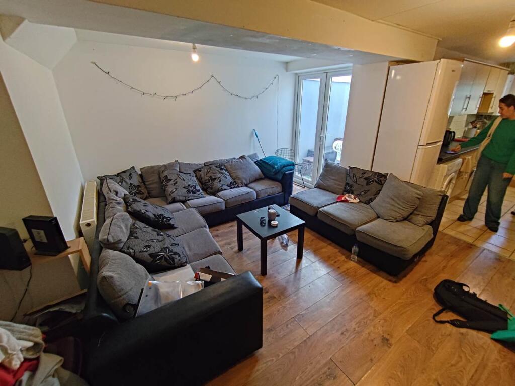 Living room (1)
