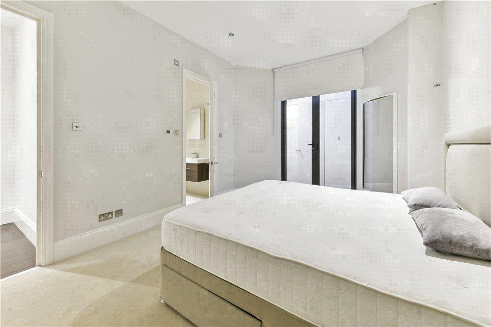 Double bed Ensuite