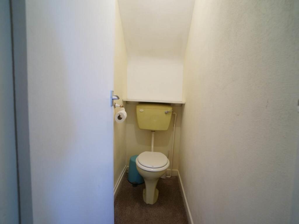 1SackvilleTerraceApartment3_Bathroom1.JPG