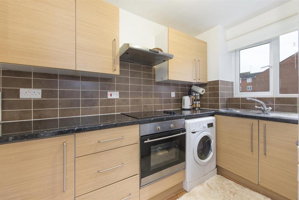 51656 Hi res (9).jpg