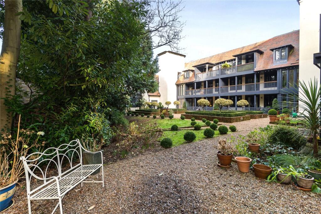 Communal Gardens