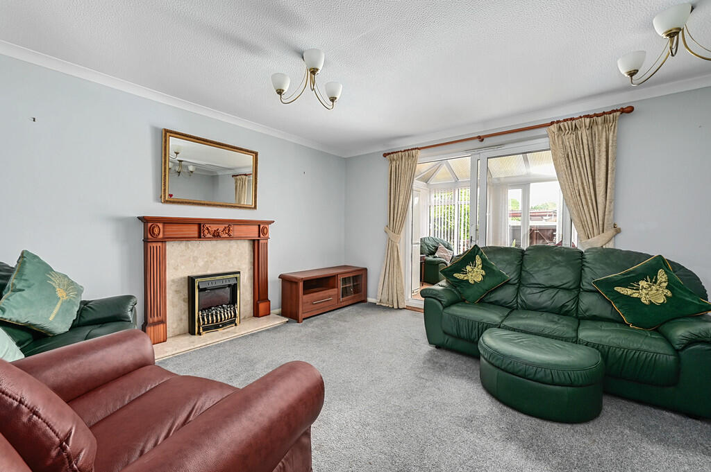 65 Avocet Crescen...