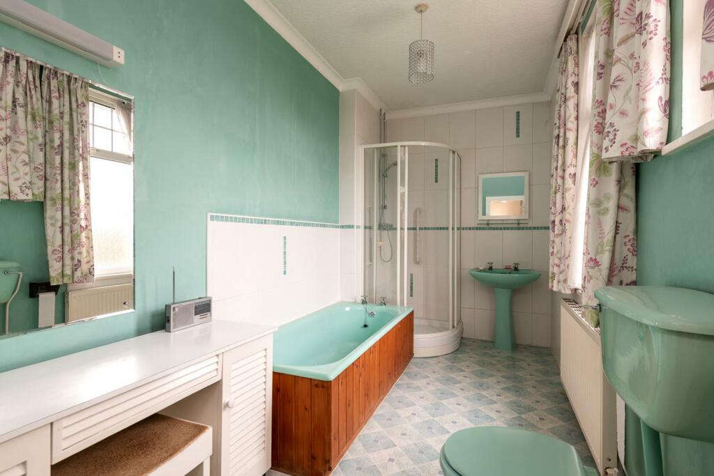 4 Bedroom Detached for Sale