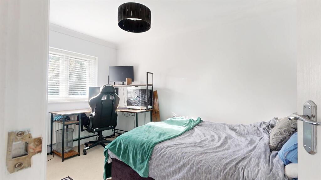 BEDROOM TWO.jpg