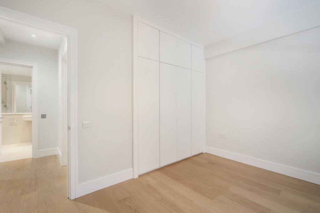 Ph13_1132388_2_ed...