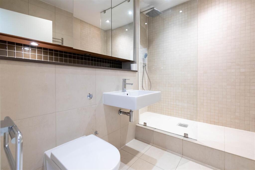 en-suite_.jpg