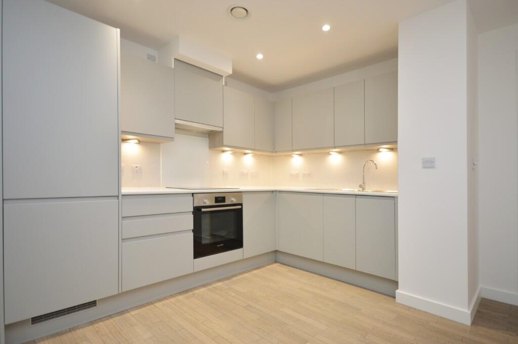 Kitchen/ Living Room