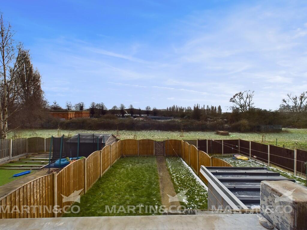 CAM02406G0-PR0372...