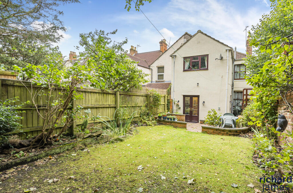 ad022d84-27b9-485...