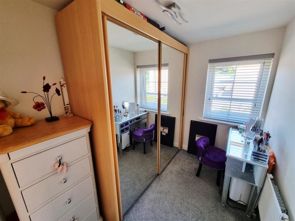 Bedroom 3.jpg