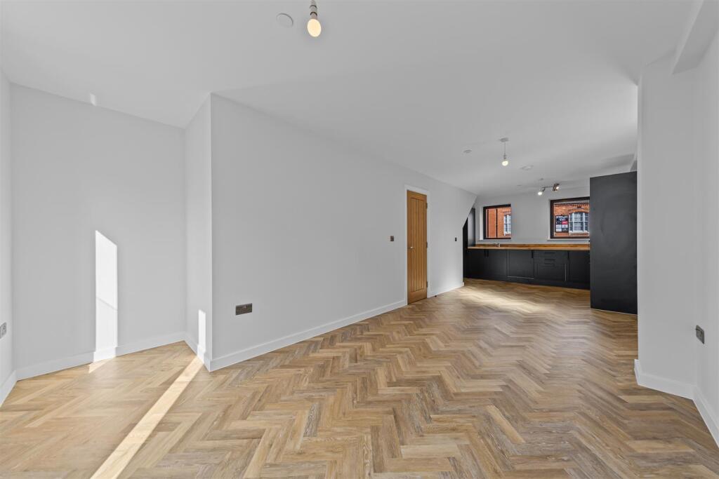 DerngatePlace-Plot43-15.jpg
