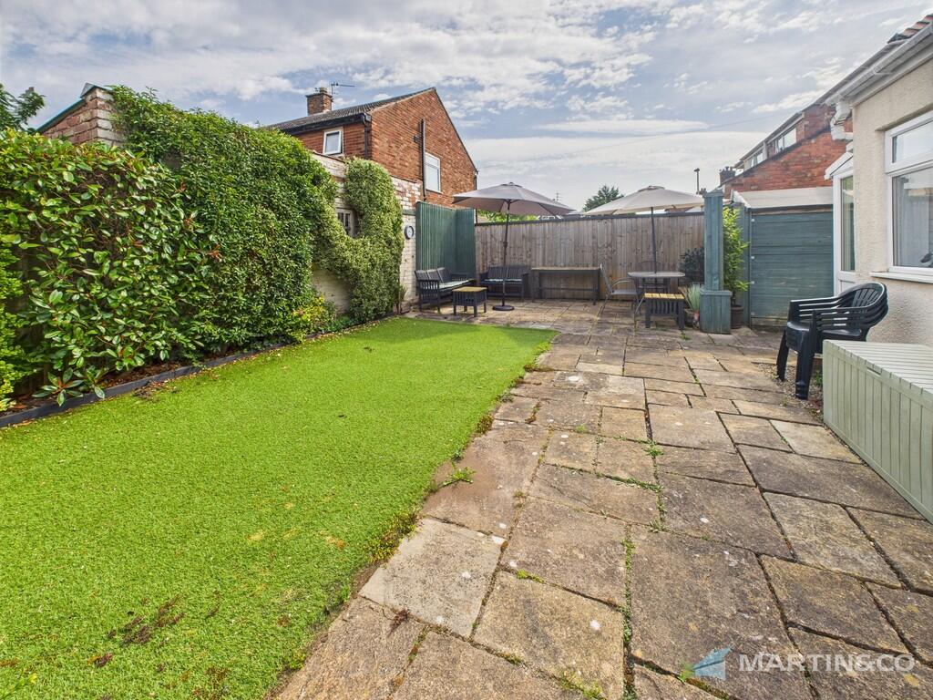 CAM02318G0-PR0484...