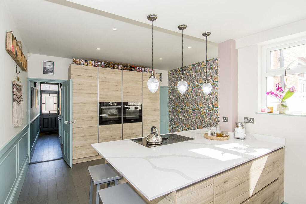 Kitchen/Dining/Li...