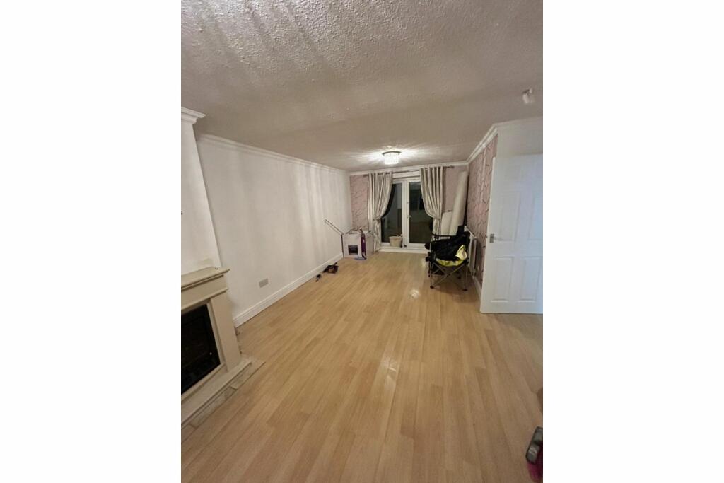 Living / Dining Room