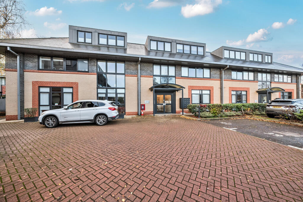 1385722-2-692ef18...