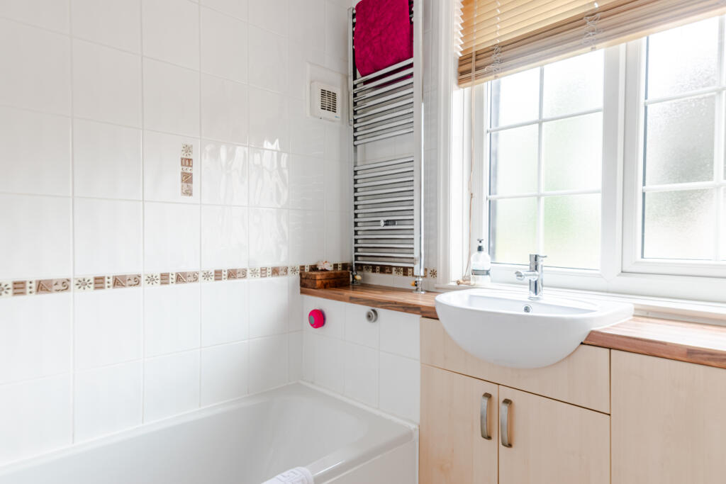 bathroom1