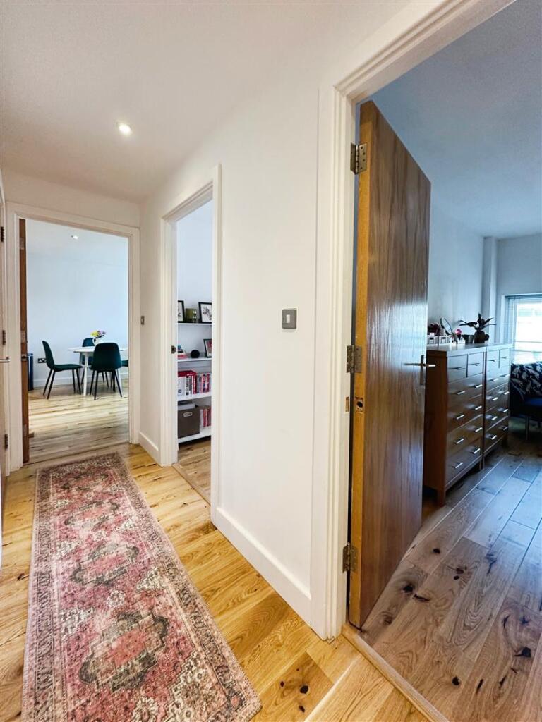 8034d5ff-image_picker_35C5E10C-FB68-467C-BCBA-5F18