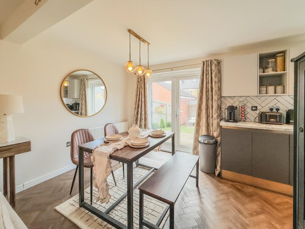 Dining Kitchen