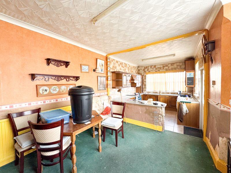 Kitchen-diner 