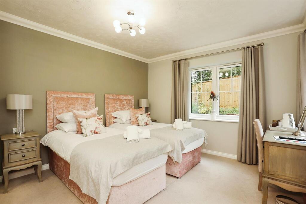 Owners Guest Suite.jpg