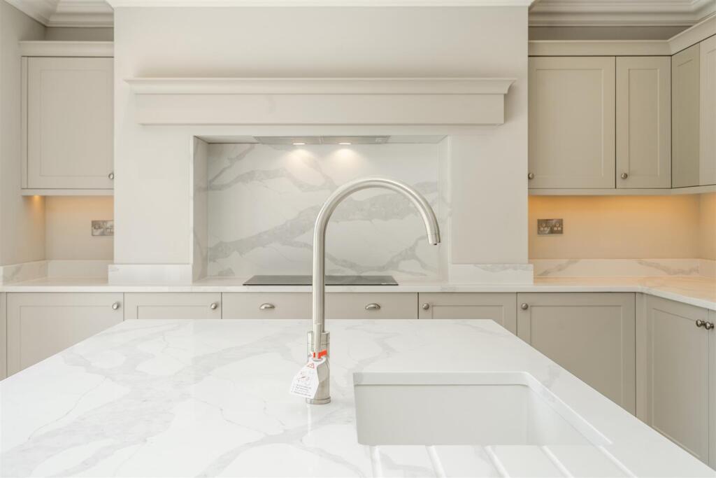 Chatsworth House_33.jpg