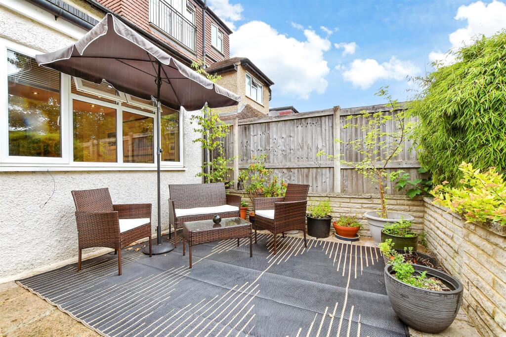 Patio / Decking