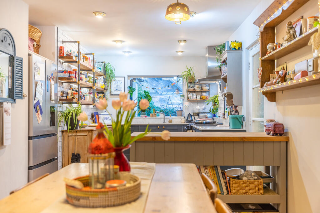 Dining Kitchen