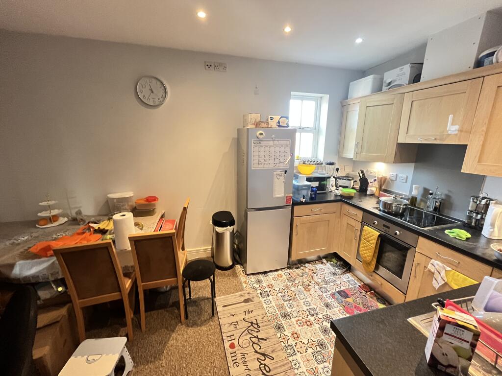 North Square, Knowle Village, Fareham, Hampshire, PO17