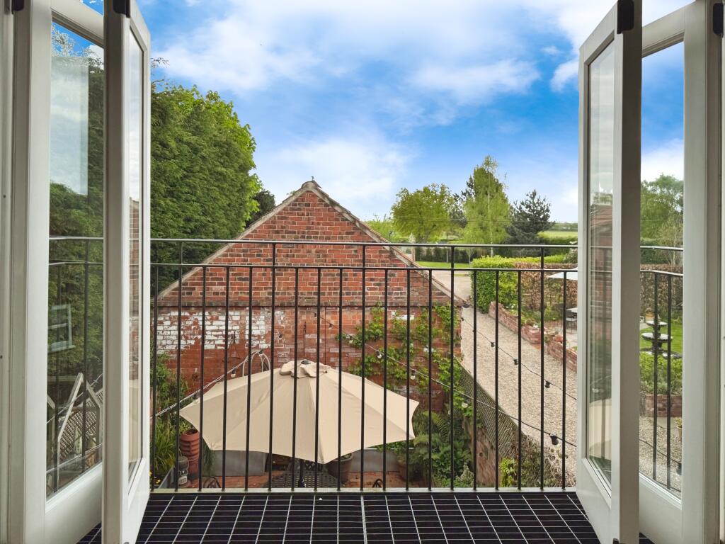 Principal Bedroom Balcony - Main House