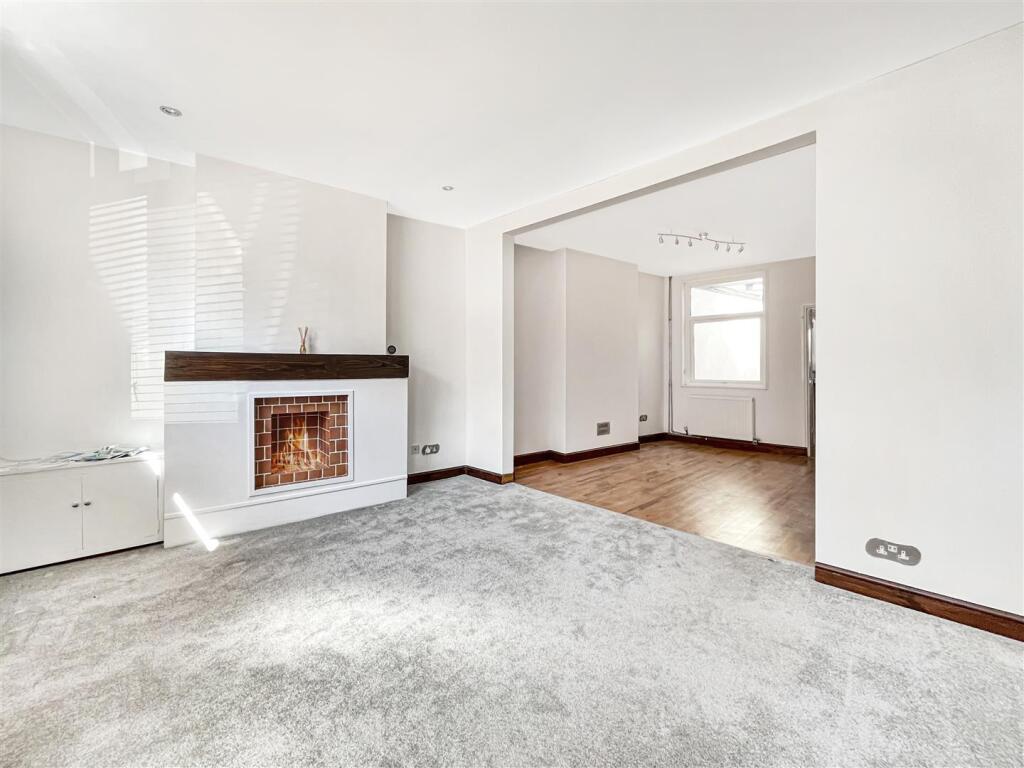 Front Reception Room