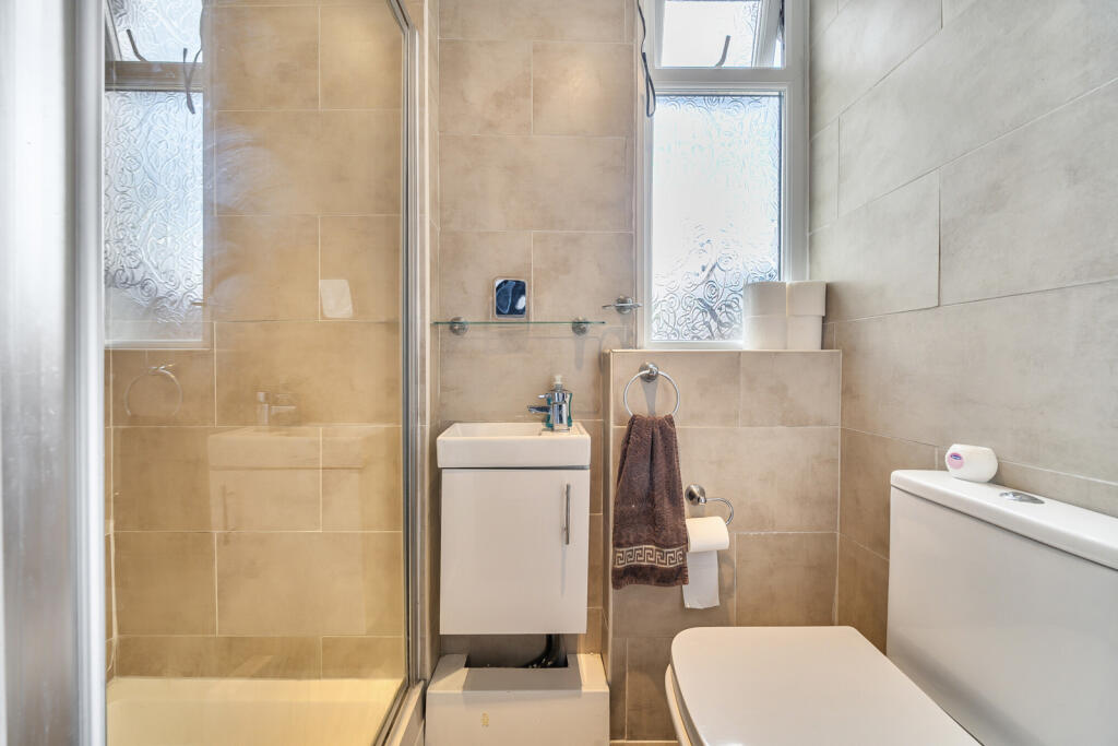 1332425-7-688a462...