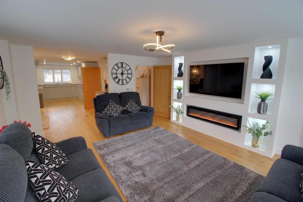 img_5685 - copy-img_5687 - copy.jpg