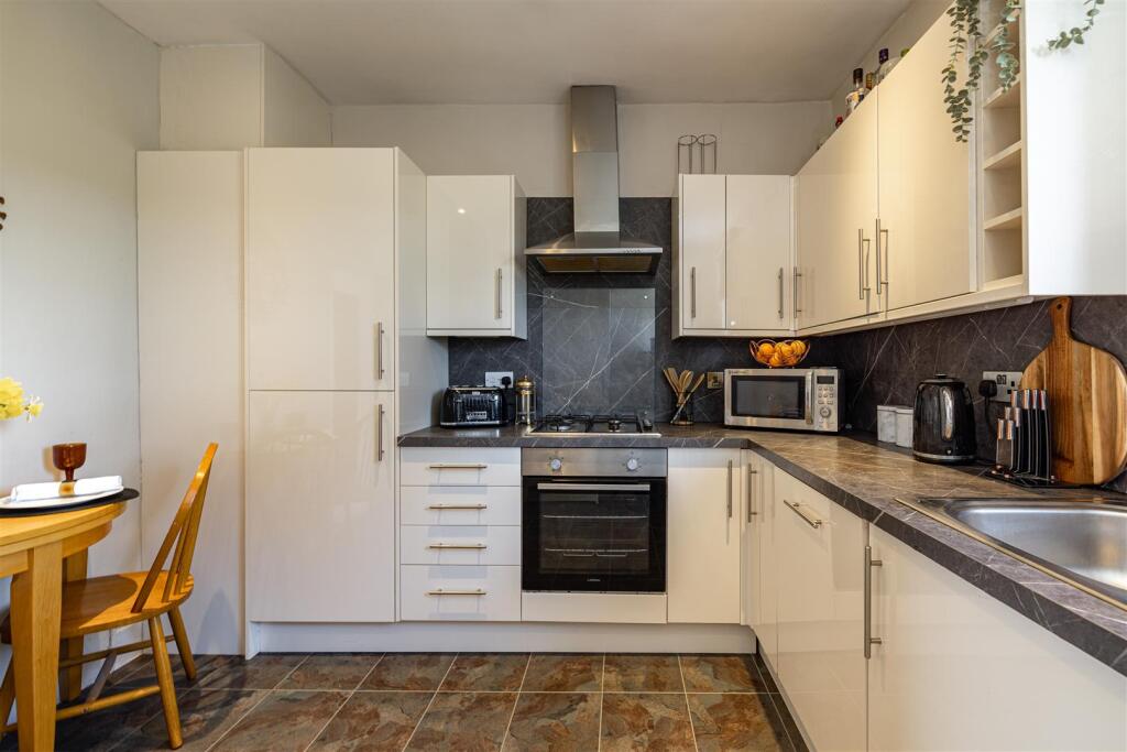 41 Springfield Terrace St Boswells 11.JPG