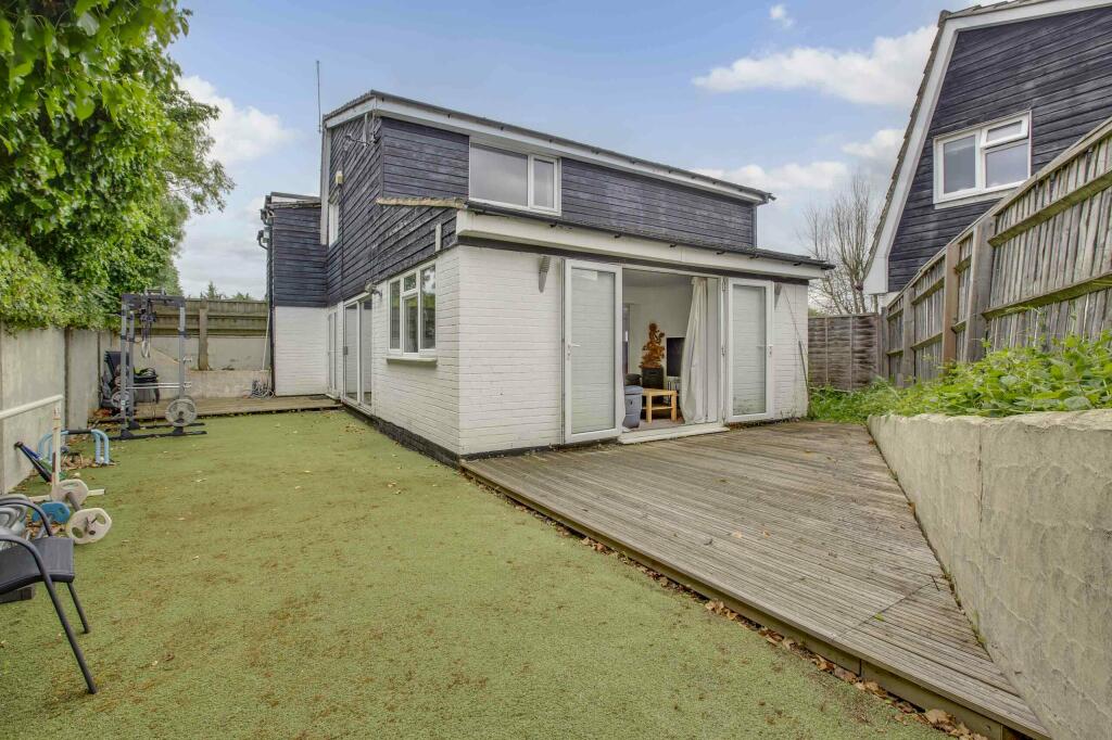 9 Rook Road, HP10 0PY (LOW RES)-18