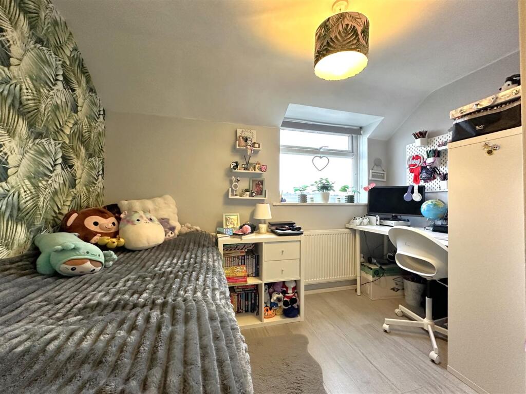 Second Bedroom 853