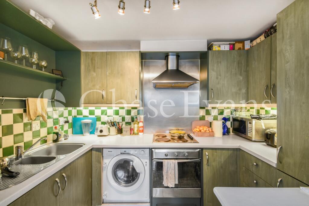 St. Davids Square, I