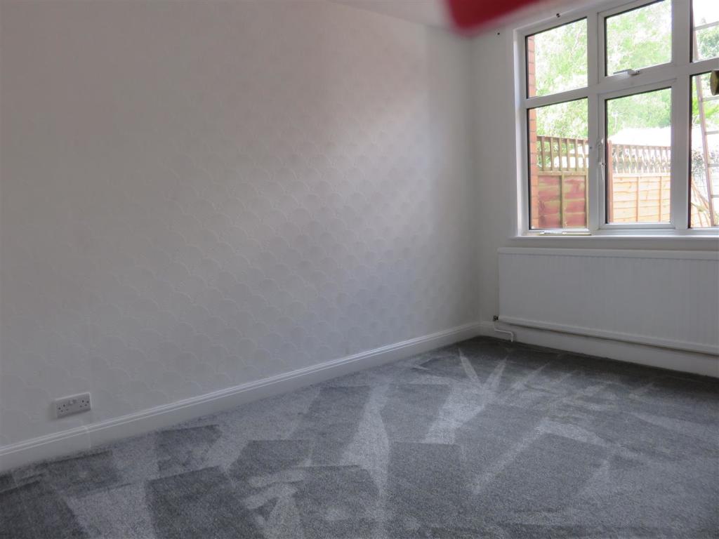 Bedroom 3.JPG