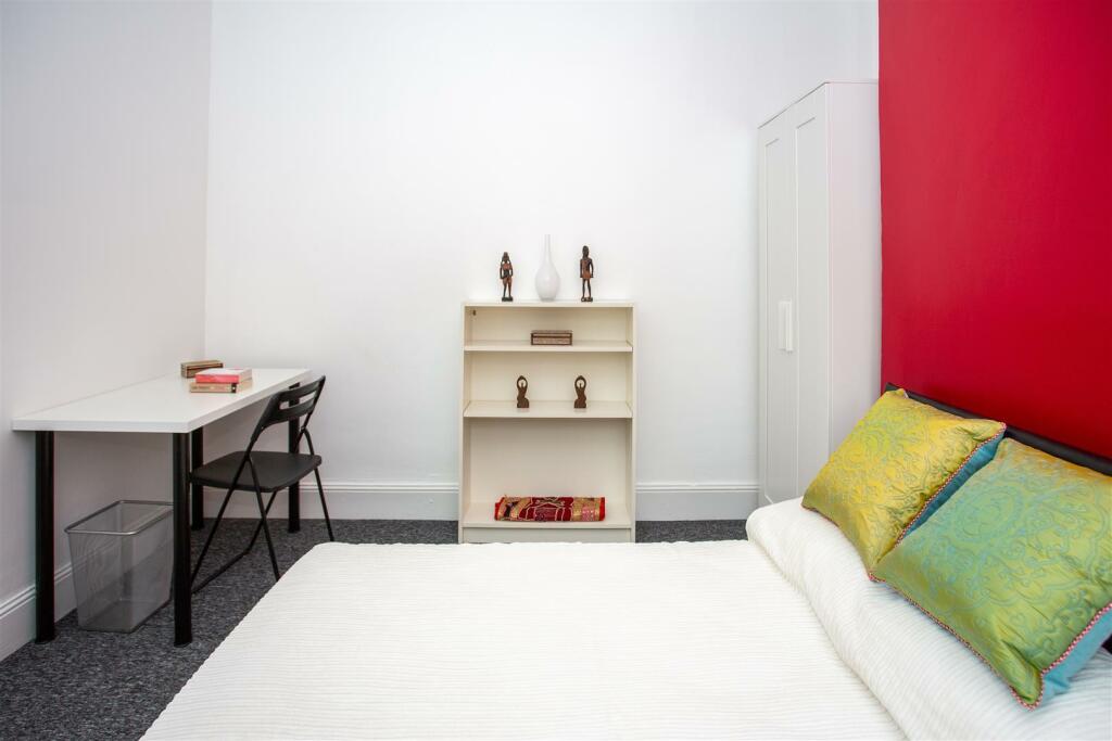 BED2-_A188475.jpg